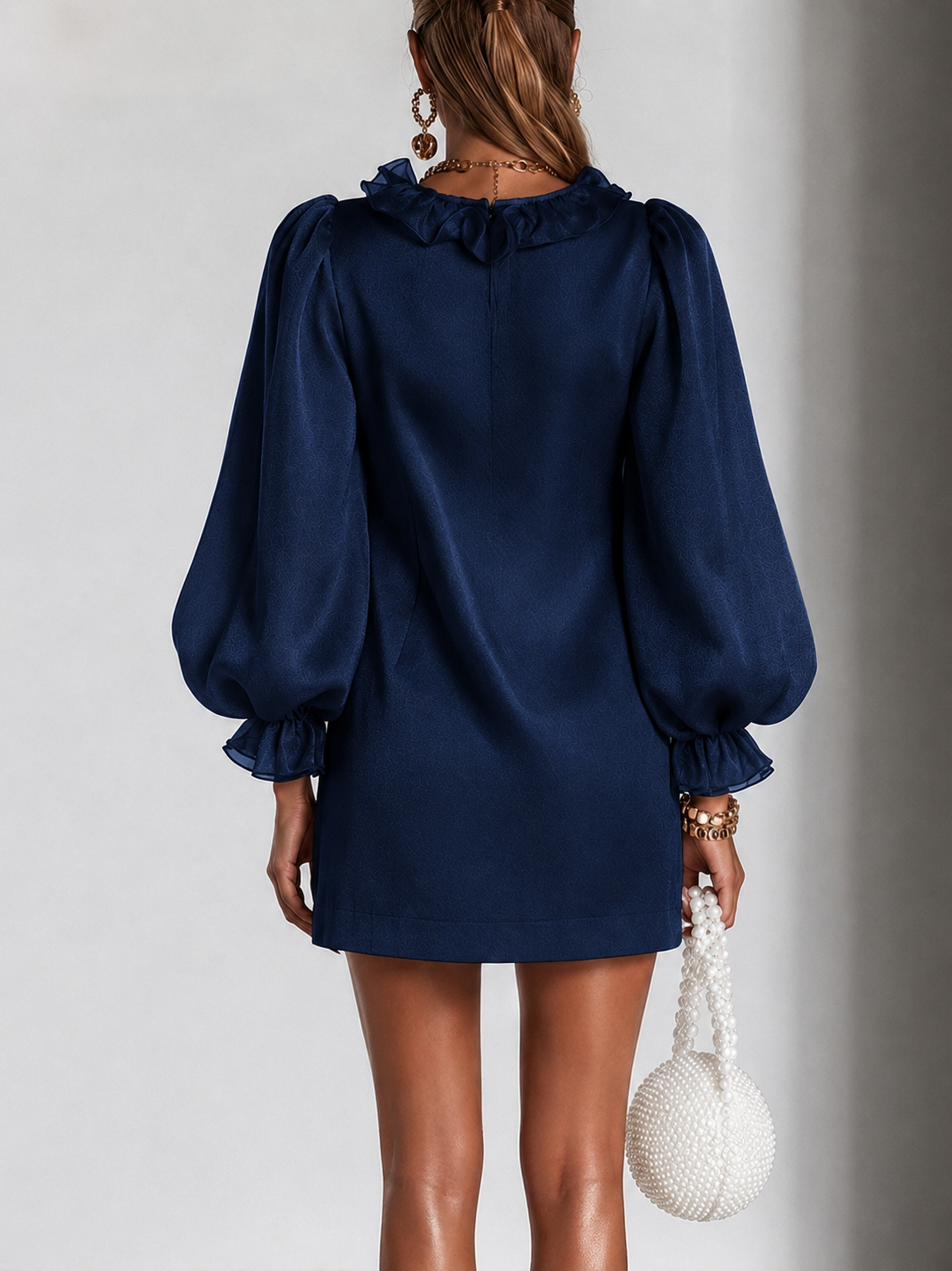 Laia | Vestido Corto con Volante y Manga Abullonada