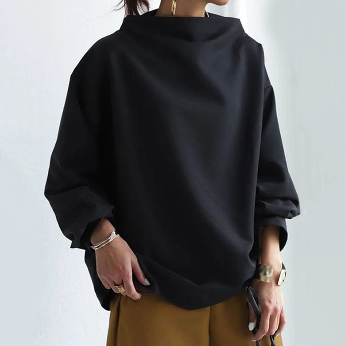 Nuria | Top de Punto de Cuello Alto Holgado