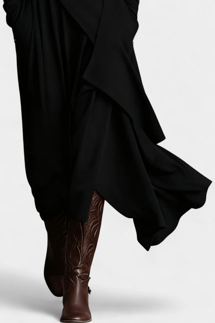 Blanca | Vestido Largo Asimétrico de Cuello Alto