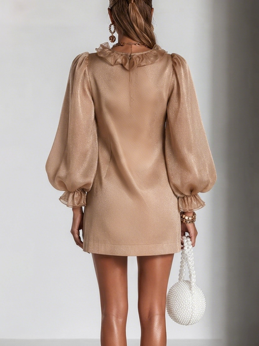 Laia | Vestido Corto con Volante y Manga Abullonada